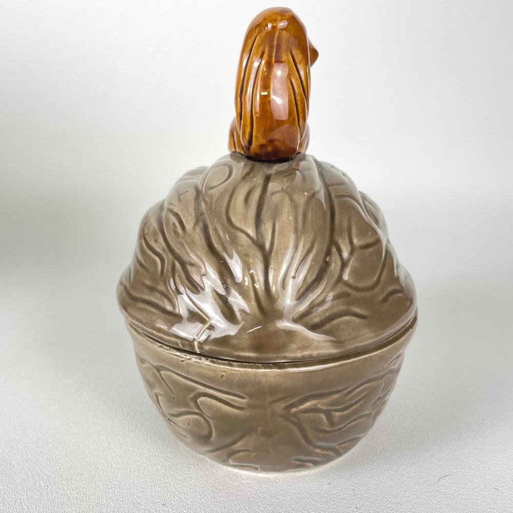Vintage Ceramic Walnut Lidded Dish Squirrel Finial Candy Nut Bowl Brown Taiwan - Picture 2 of 9